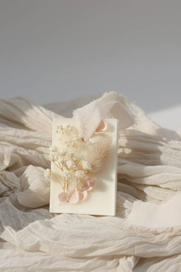 Tavoletta Profumata in Cera di Soia con Fiori Secchi – Bomboniera o Segnaposto Profumato